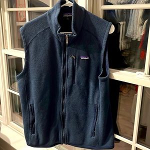 Mens Patagonia Vest size L.